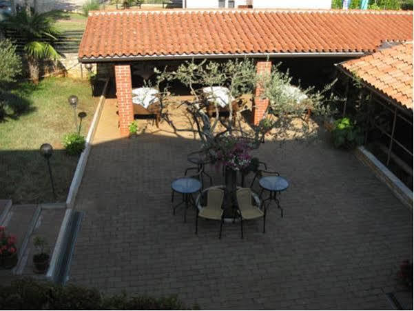 Bed And Breakfast Kolo Adults Only Bužinija Εξωτερικό φωτογραφία